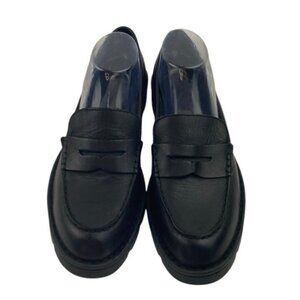 Born Classic Black Leather Flats